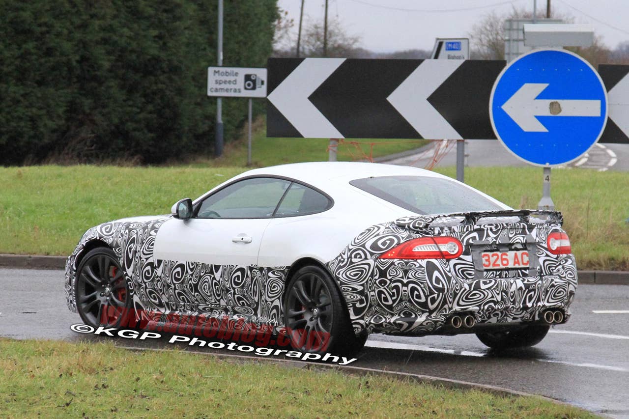 Jaguar XK spy shots