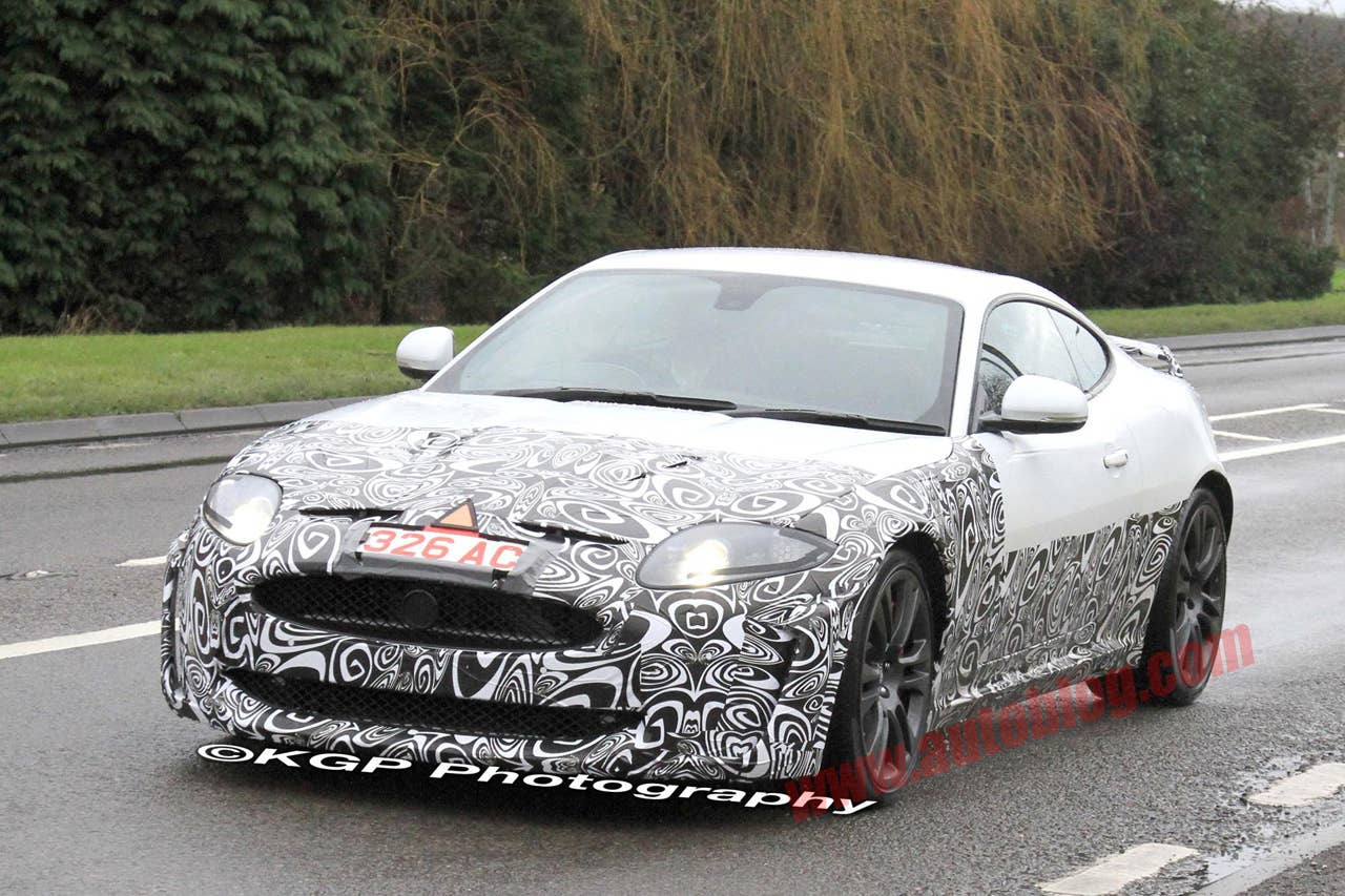 Jaguar XK spy shots