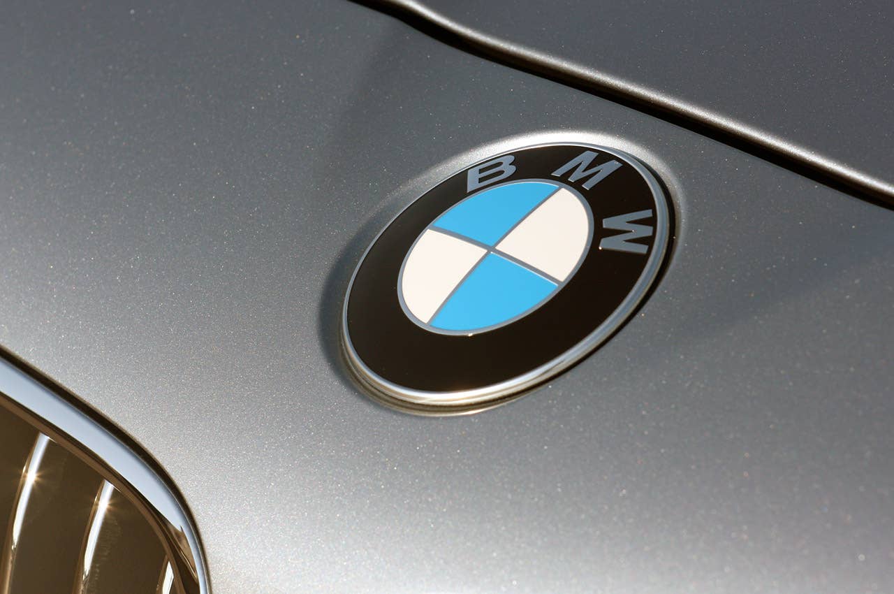 2013 BMW ActiveHybrid 5 logo