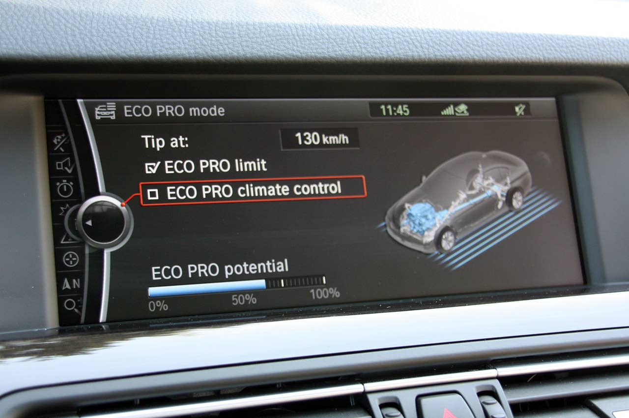 2013 BMW ActiveHybrid 5 ECO PRO mode display