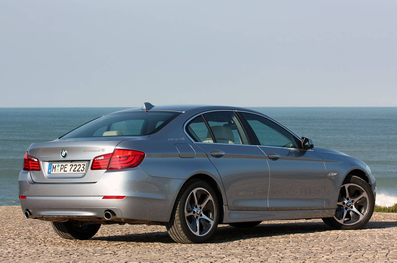 2013 BMW ActiveHybrid 5 rear 3/4 view