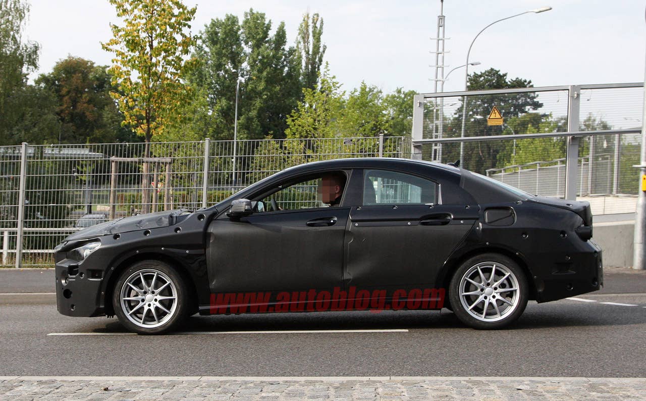 Mercedes-Benz CLC: Spy Shots