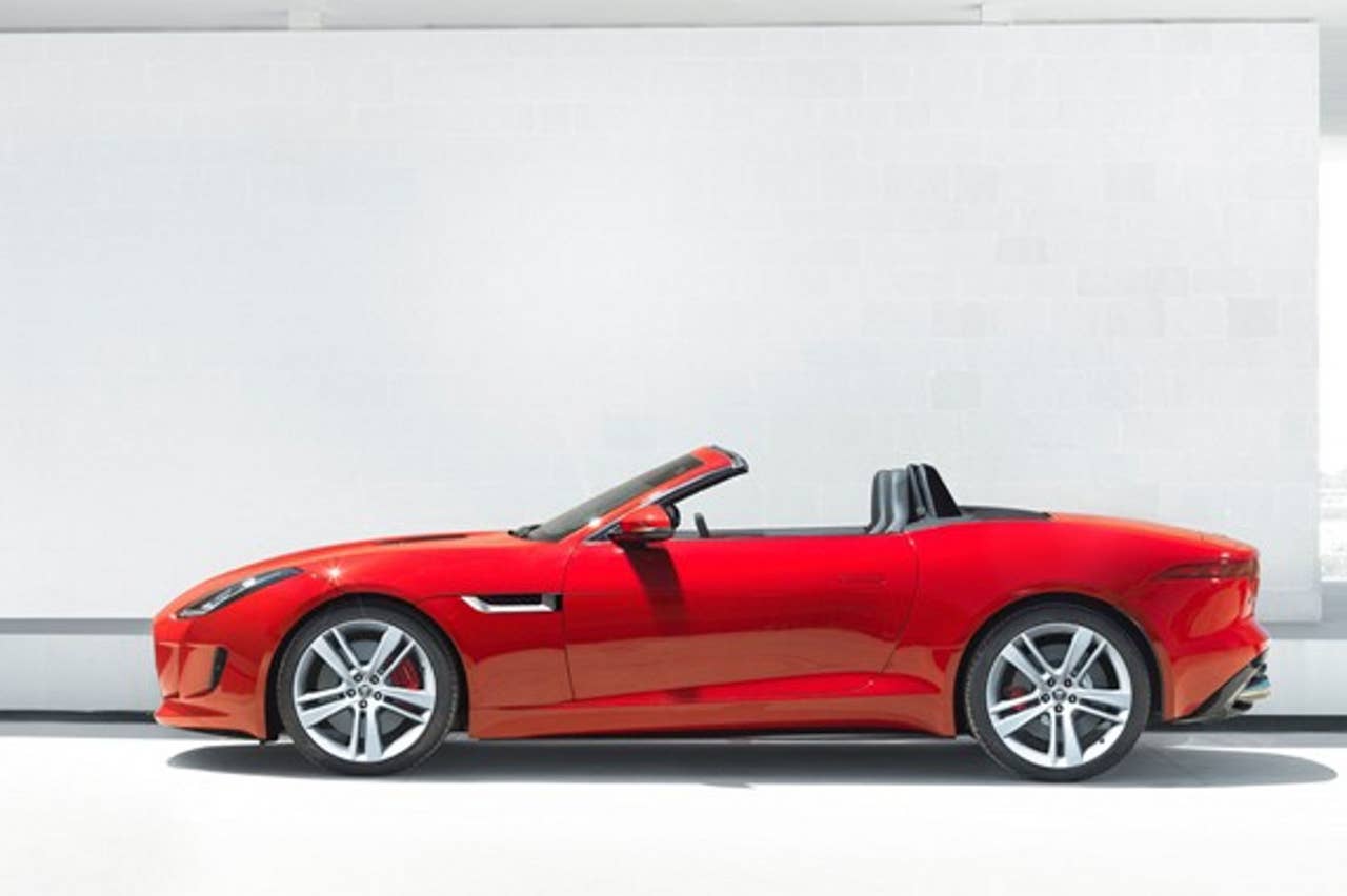 Jaguar F-Type leaked image side