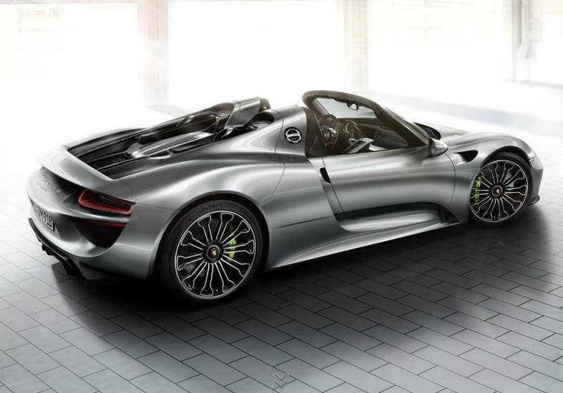 Porsche 918 Spyder brochure