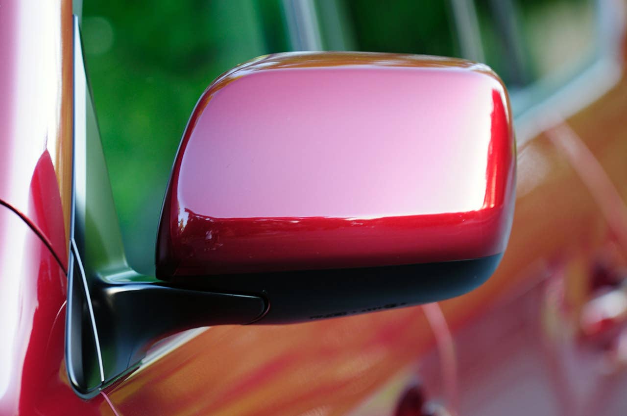 2011 Toyota Land Cruiser side mirror