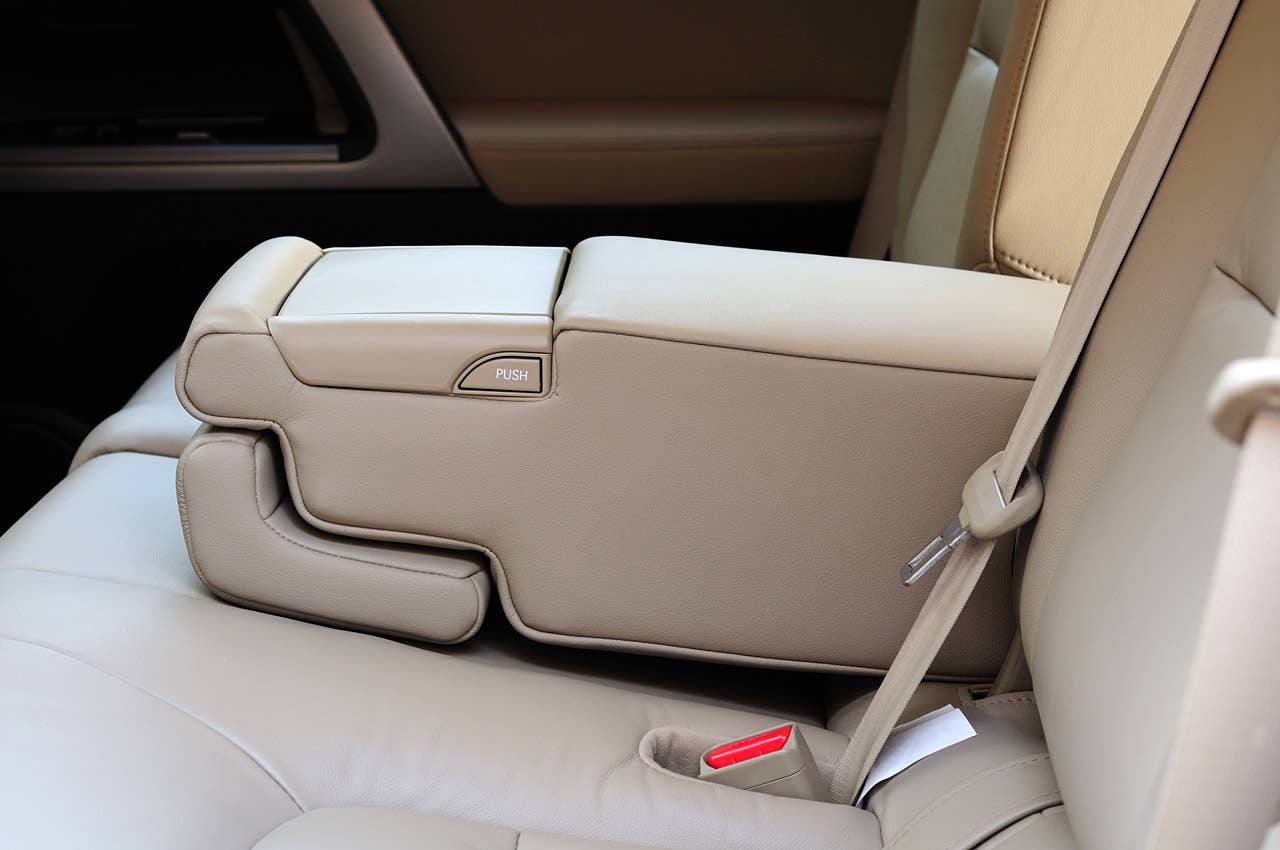 2011 Toyota Land Cruiser rear seats