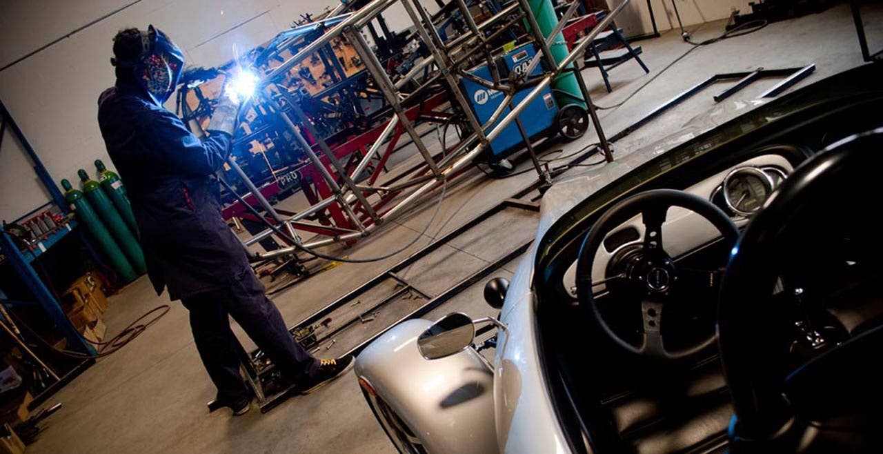 2011 Campagna V13R silver construction