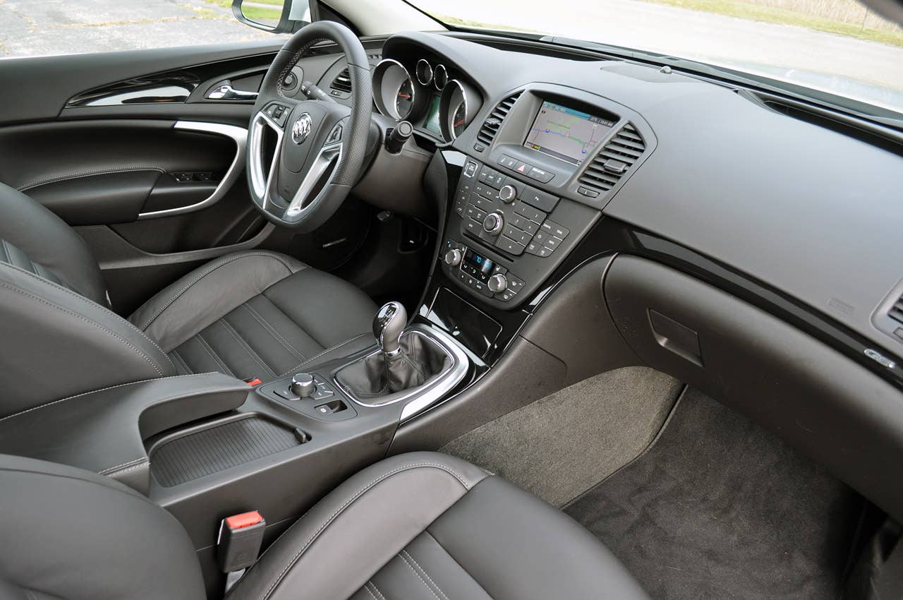 2012 Buick Regal GS interior