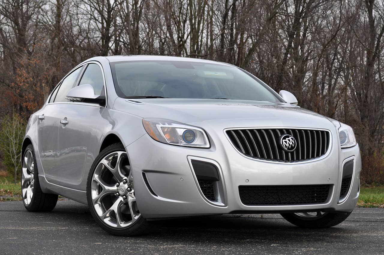 2012 Buick Regal GS front 3/4 view