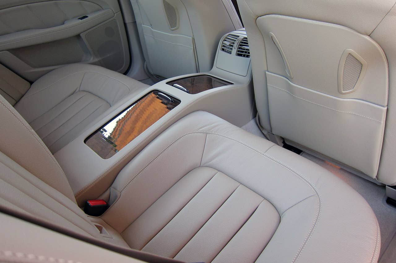 2012 Mercedes-Benz CLS550 rear seats
