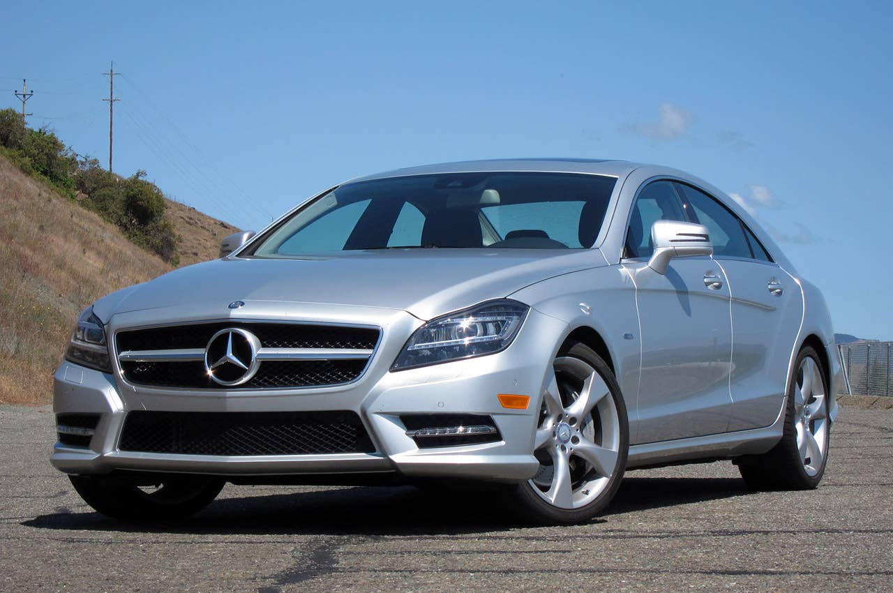 2012 Mercedes-Benz CLS550 front 3/4 view