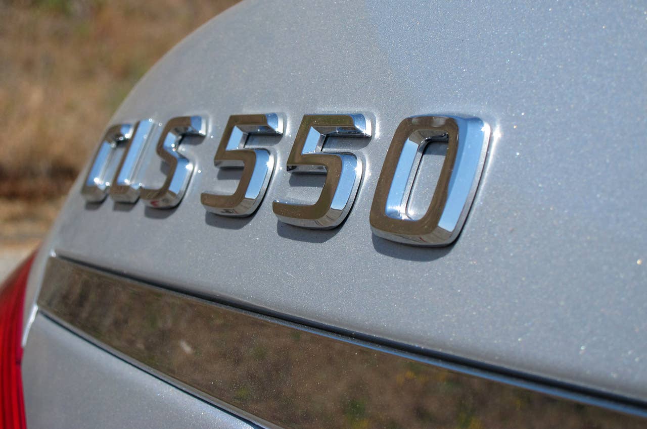 2012 Mercedes-Benz CLS550 badge