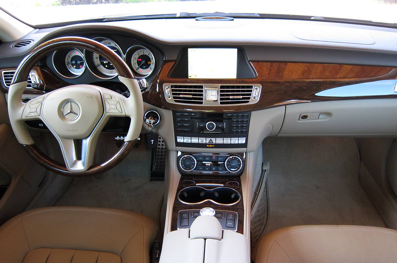2012 Mercedes-Benz CLS550 interior