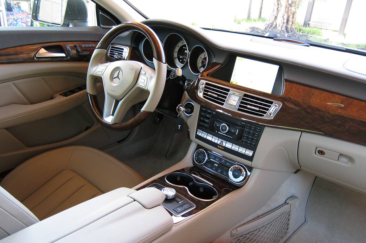 2012 Mercedes-Benz CLS550 interior