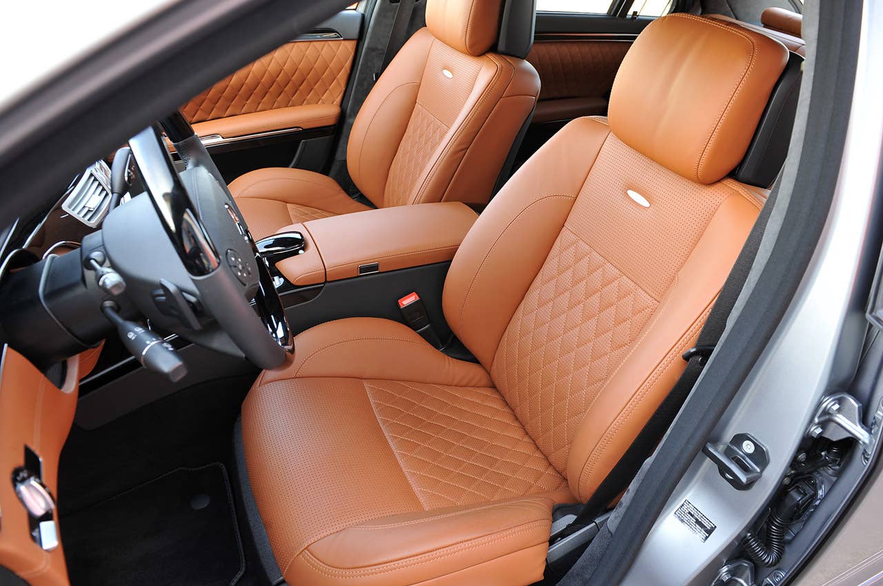 2013 Mercedes-Benz S65 AMG front seats