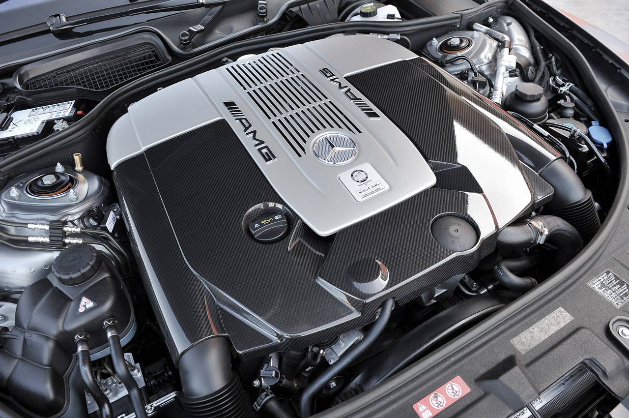 2013 Mercedes-Benz S65 AMG engine