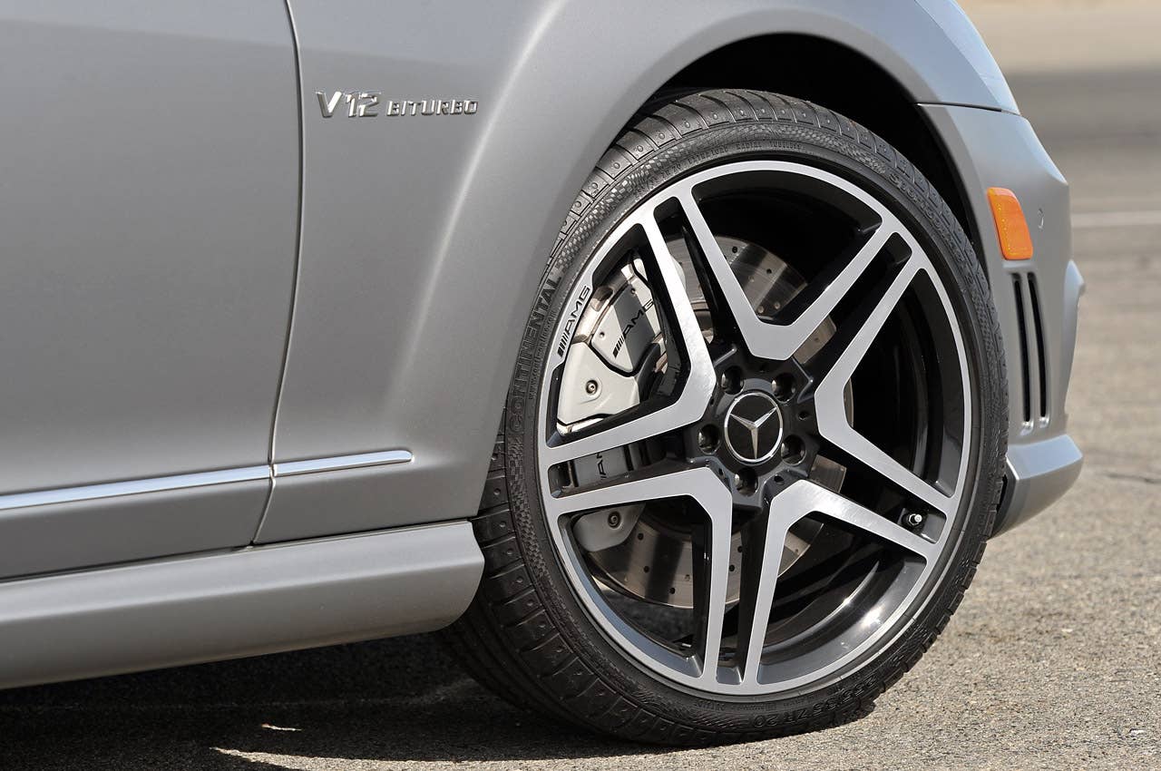 2013 Mercedes-Benz S65 AMG wheel