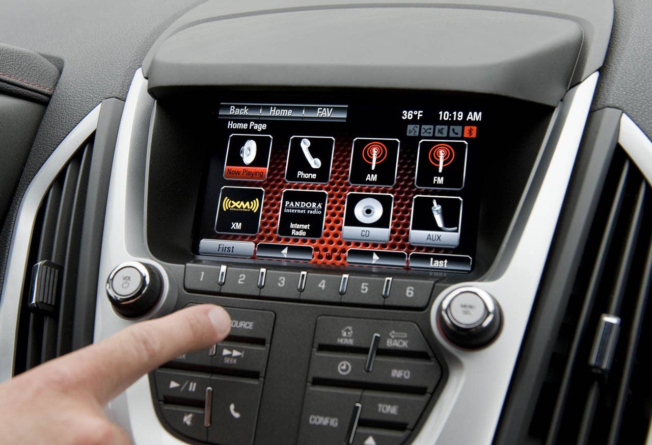 Intellilink Chevy Chevrolet MyLink comes to Buick, GMC in IntelliLink form - Autoblog