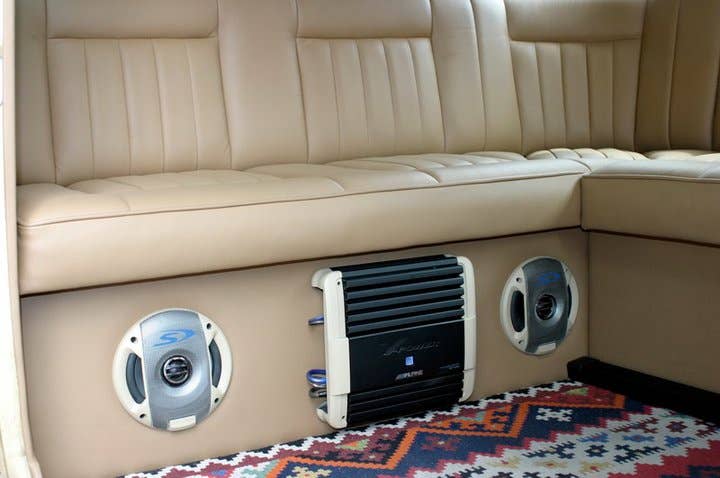 Hollister 1978 Volkswagen Microbus Giveaway interior