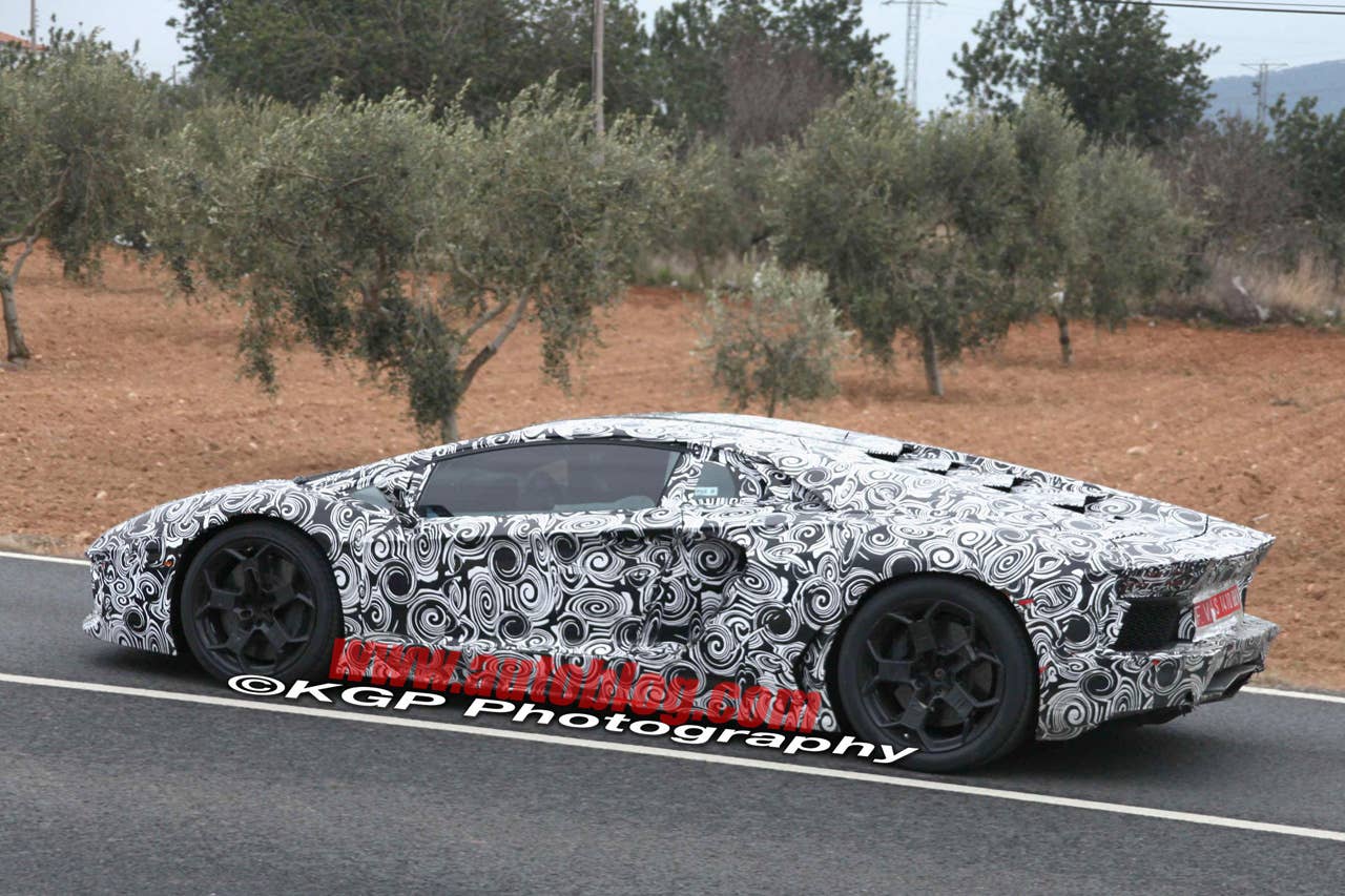 Spy Shots: Lamborghini Murcielago Replacement