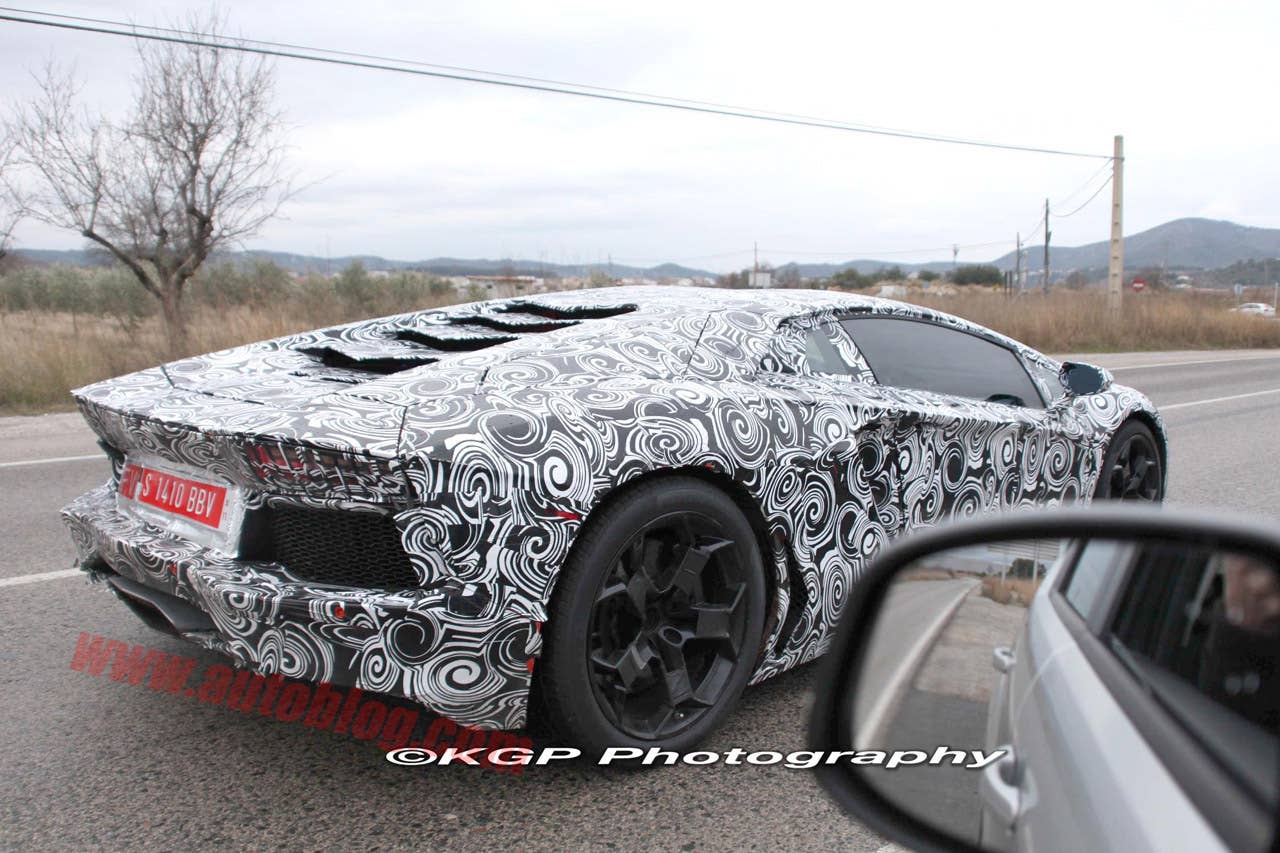 Spy Shots: Lamborghini Murcielago Replacement