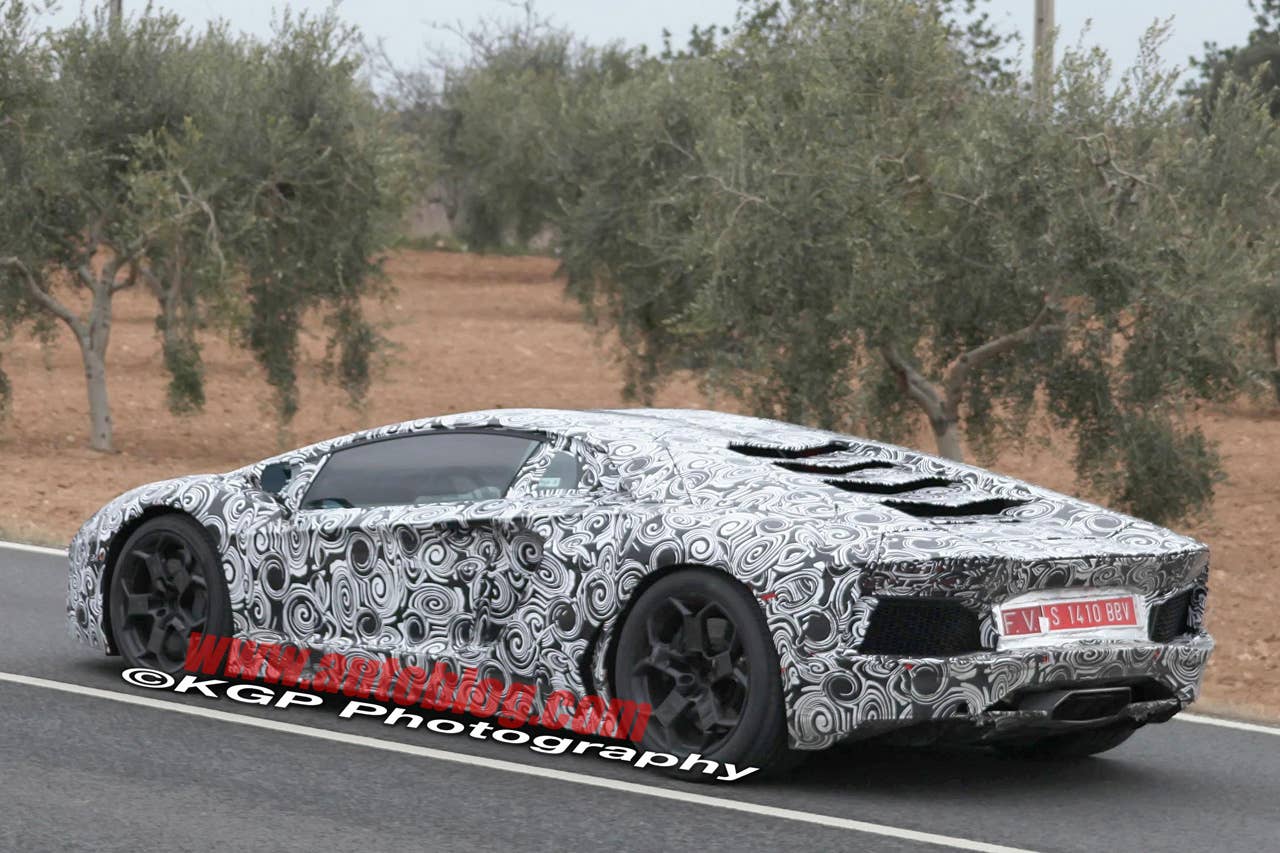 Spy Shots: Lamborghini Murcielago Replacement