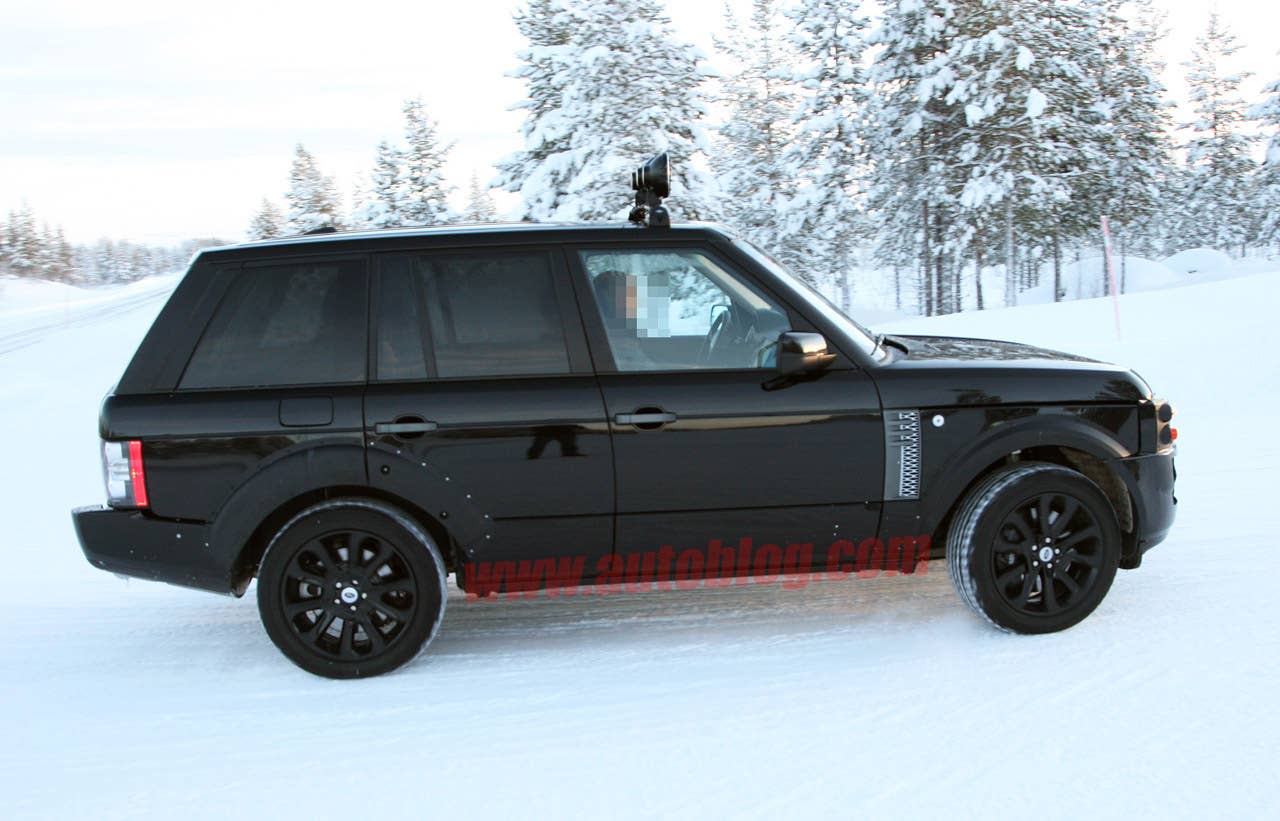 Spy Shots: Land Rover Range Rover