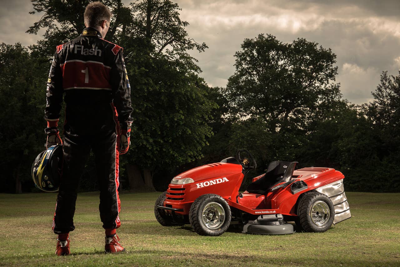 Honda HF2620 Mean Mower and Gordon Shedden