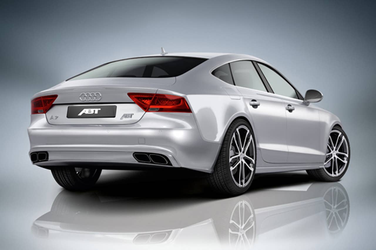 2011 Audi A7 Sportback rear three quarter