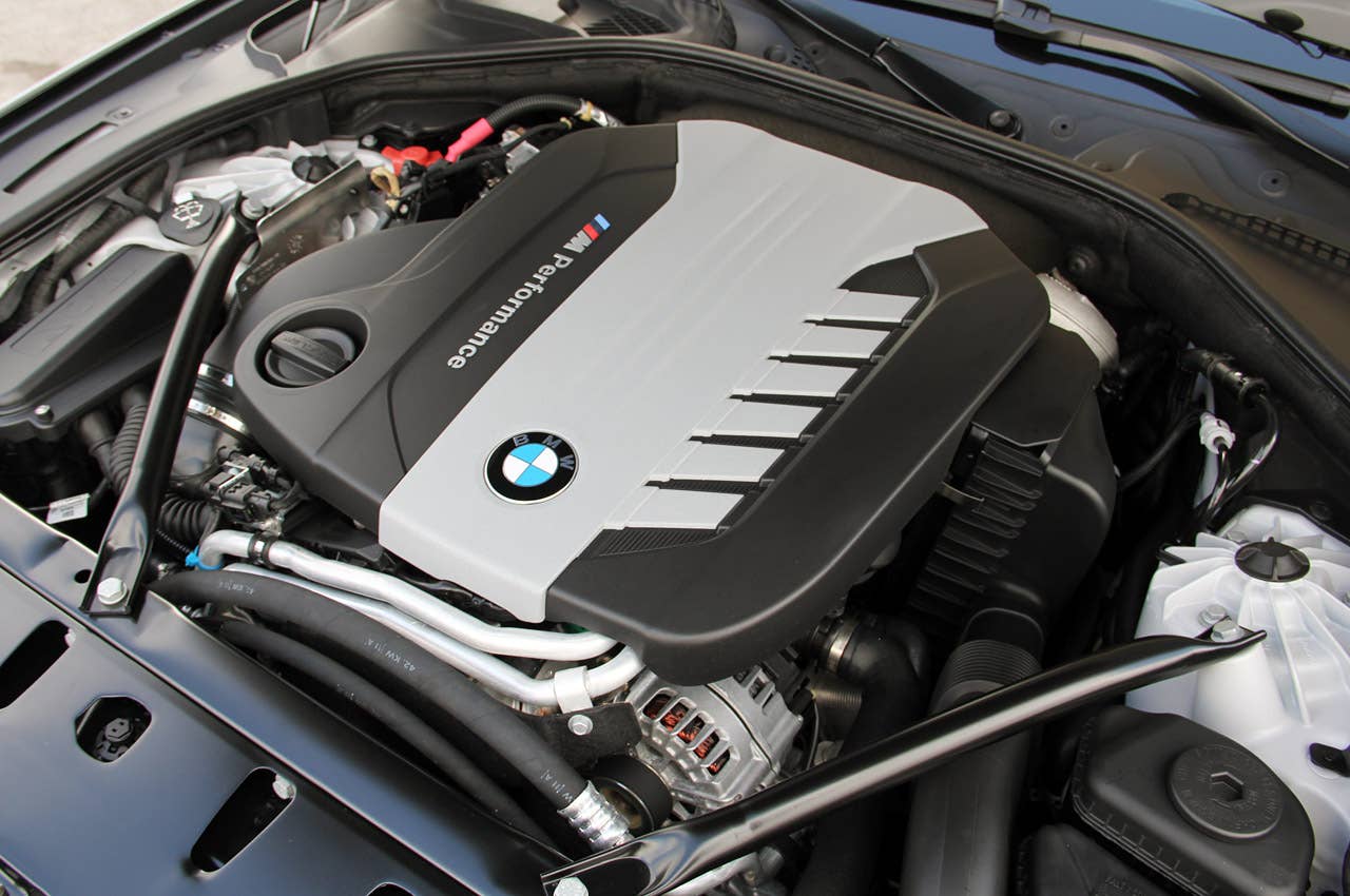 2012 BMW M550d xDrive engine