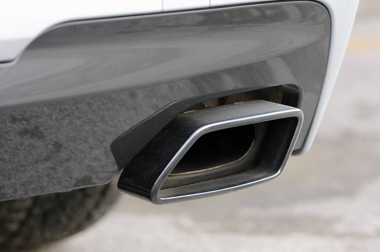 2012 BMW M550d xDrive exhaust tip