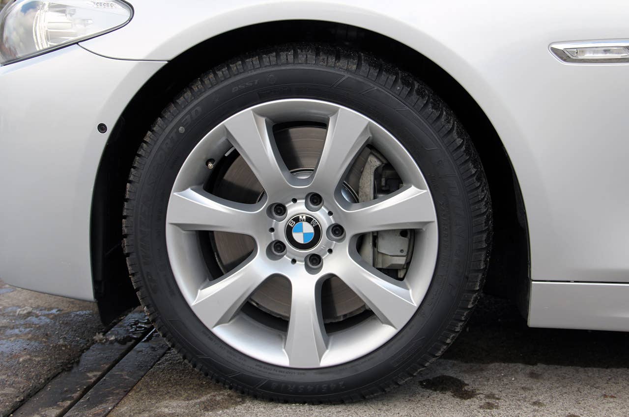 2012 BMW M550d xDrive wheel