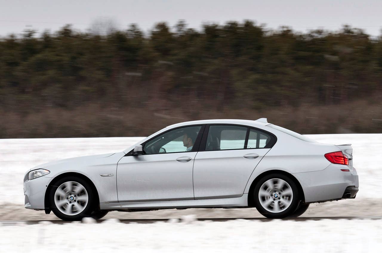 2012 BMW M550d xDrive driving
