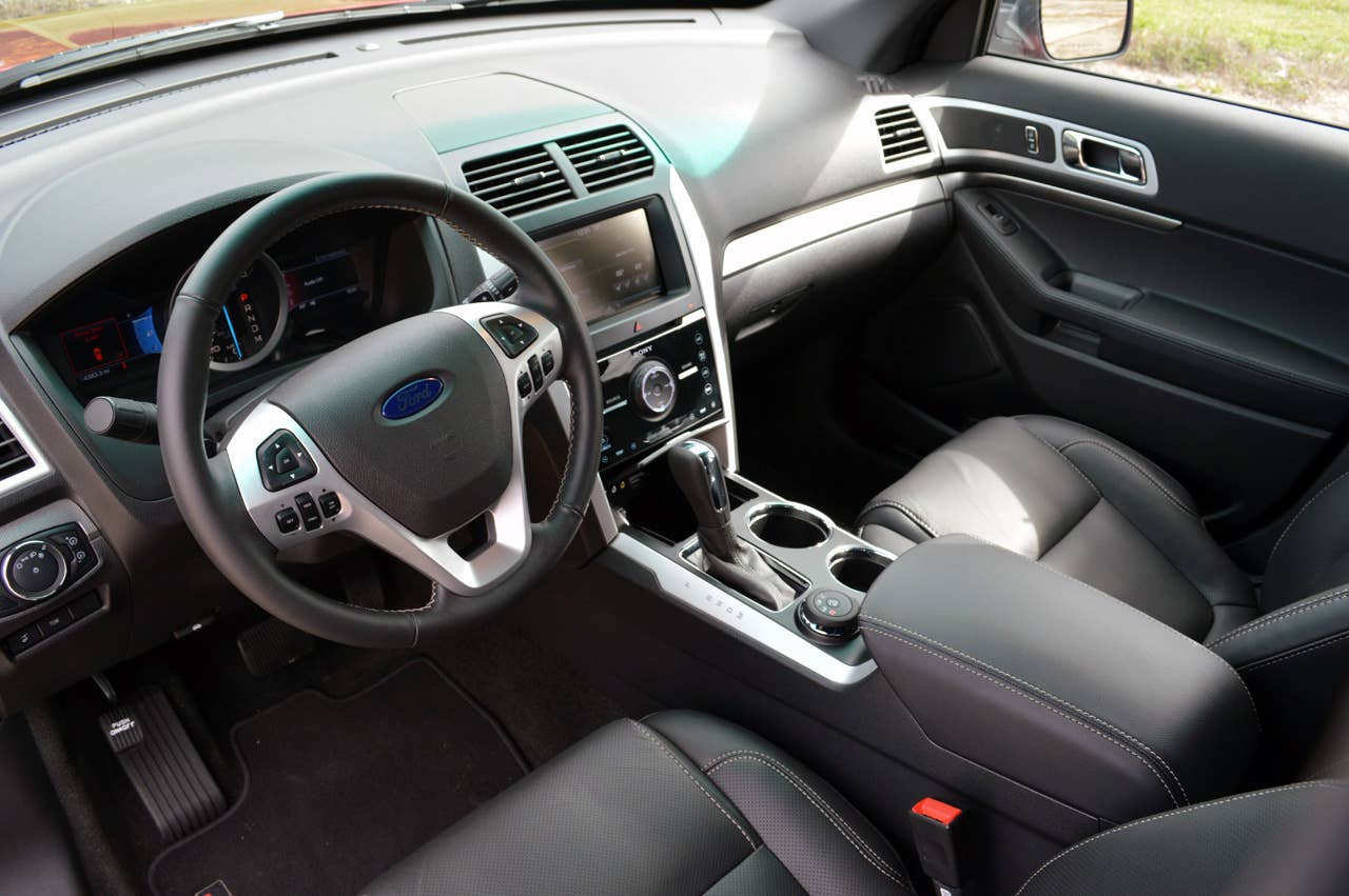2013 Ford Explorer Sport interior