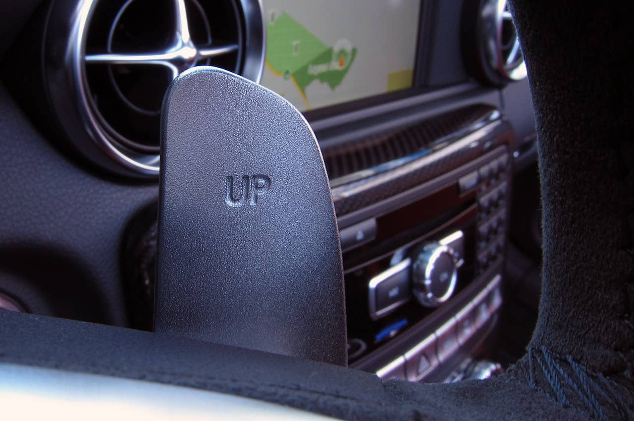 2012 Mercedes-Benz SLK55 AMG paddle shifter