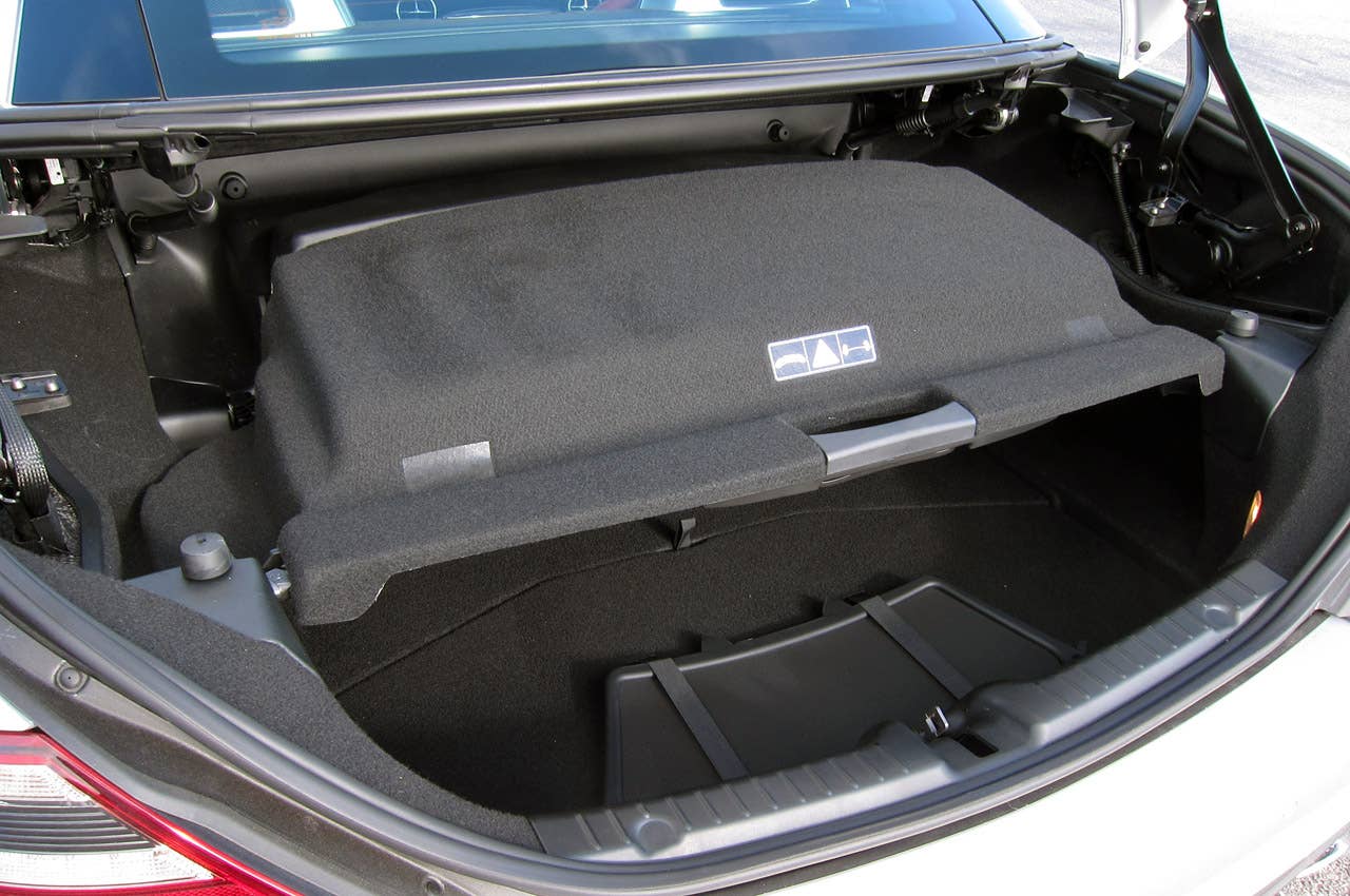 2012 Mercedes-Benz SLK55 AMG trunk