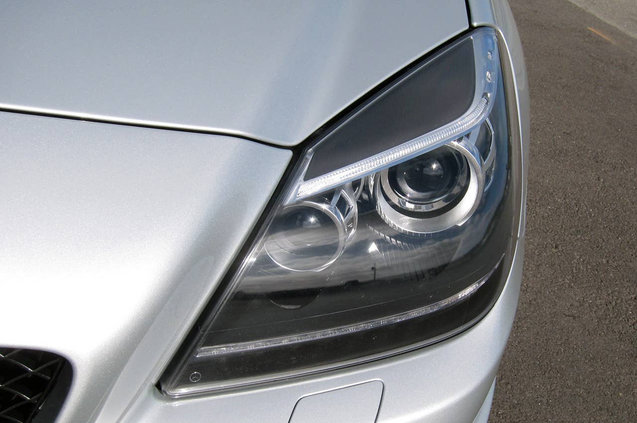 2012 Mercedes-Benz SLK55 AMG headlight