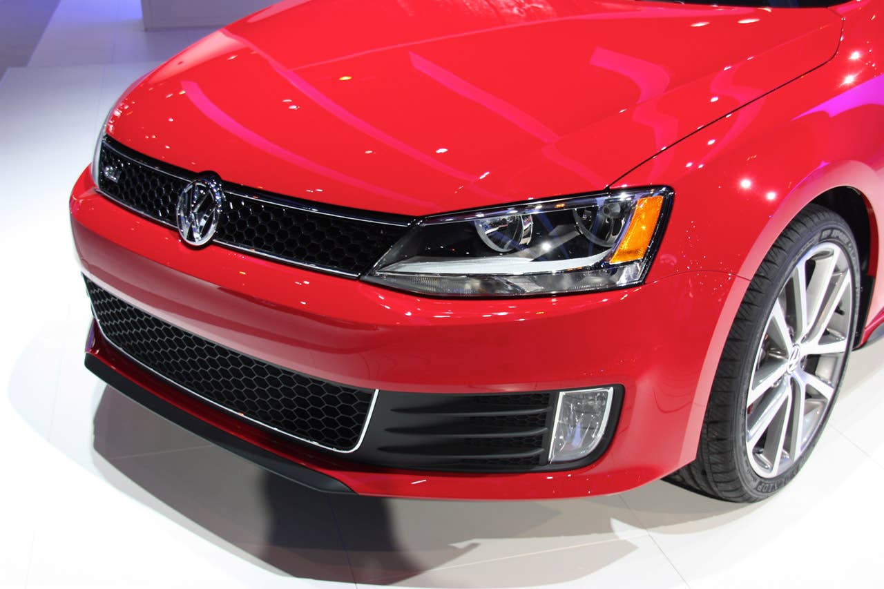 2012 Volkswagen Jetta GLI front fascia