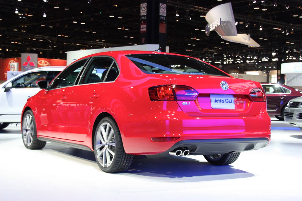 2012 Volkswagen Jetta GLI rear 3/4