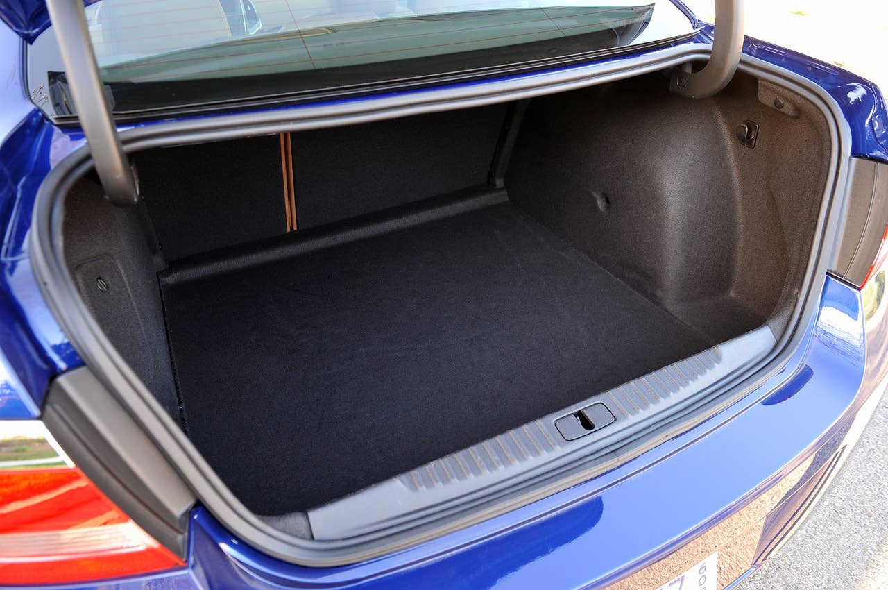 2013 Buick Verano Turbo trunk