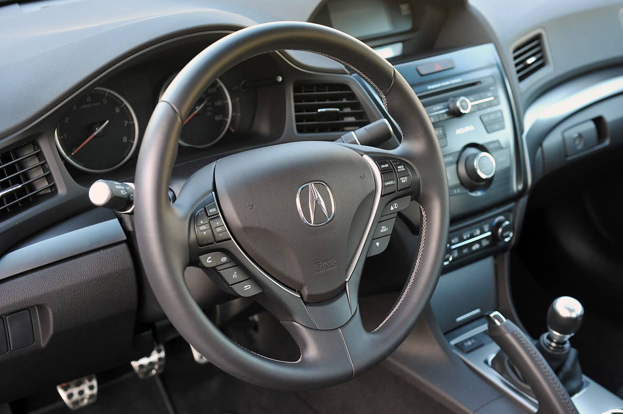 2013 Acura ILX steering wheel