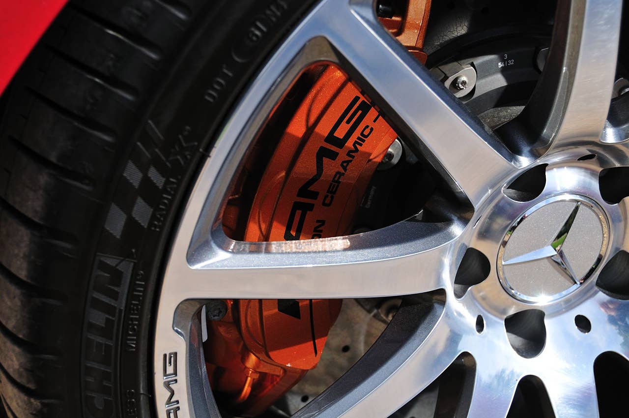 2013 Mercedes-Benz SL63 AMG brake caliper
