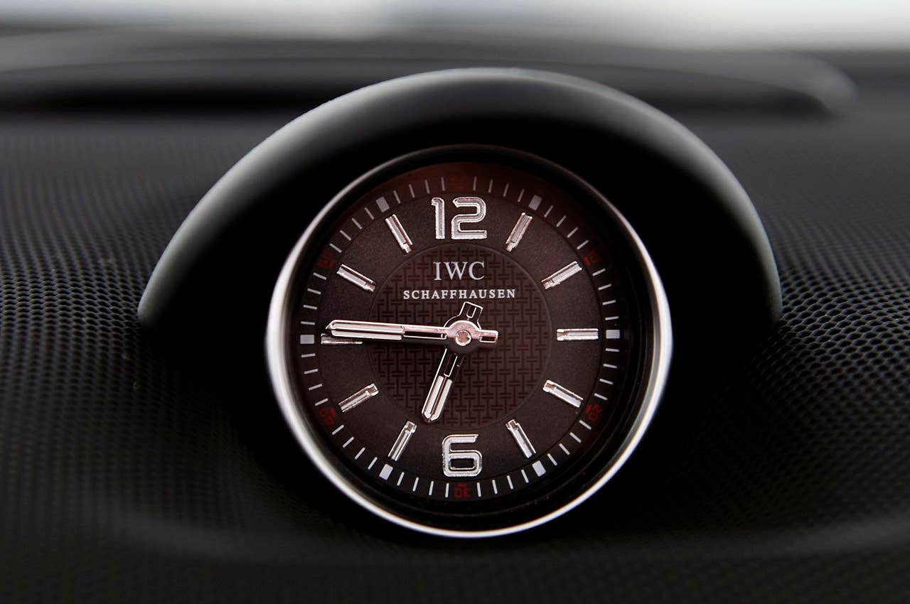2013 Mercedes-Benz SL63 AMG dash clock