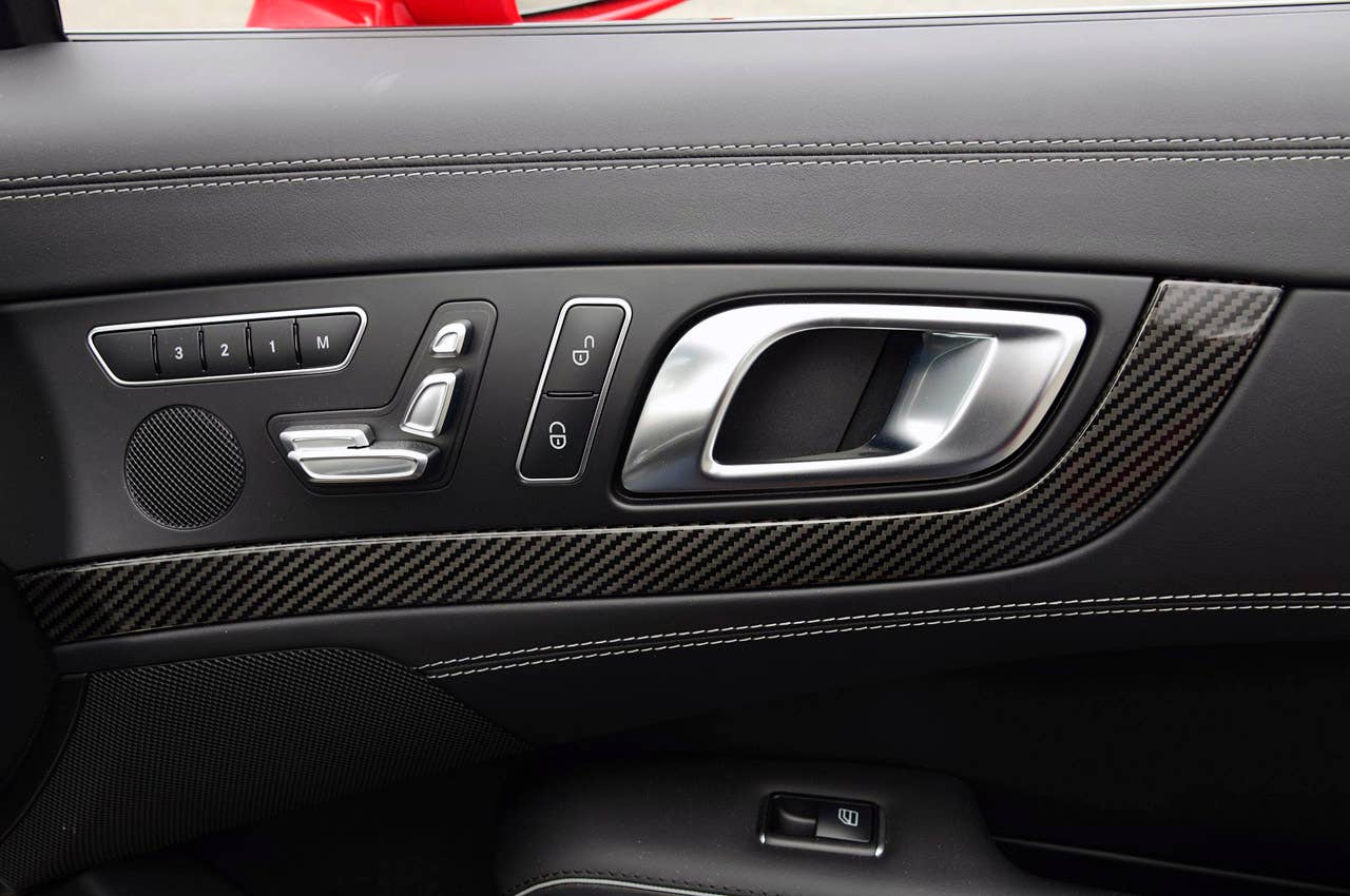 2013 Mercedes-Benz SL63 AMG door details