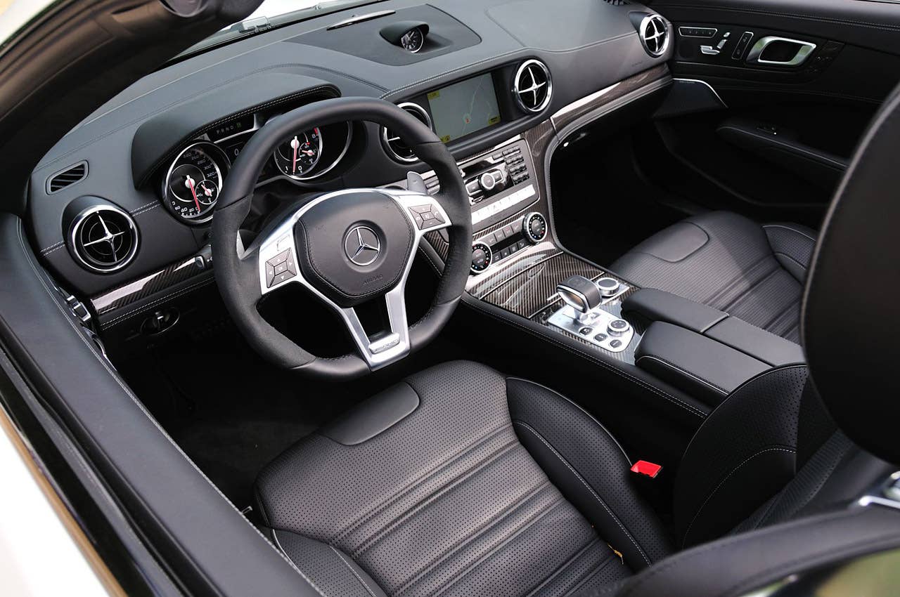 2013 Mercedes-Benz SL63 AMG interior