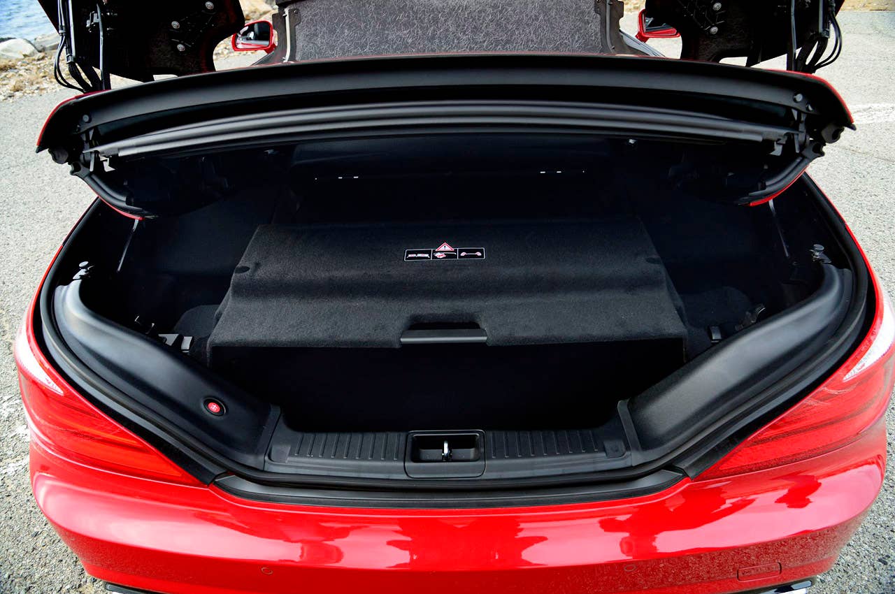 2013 Mercedes-Benz SL63 AMG trunk
