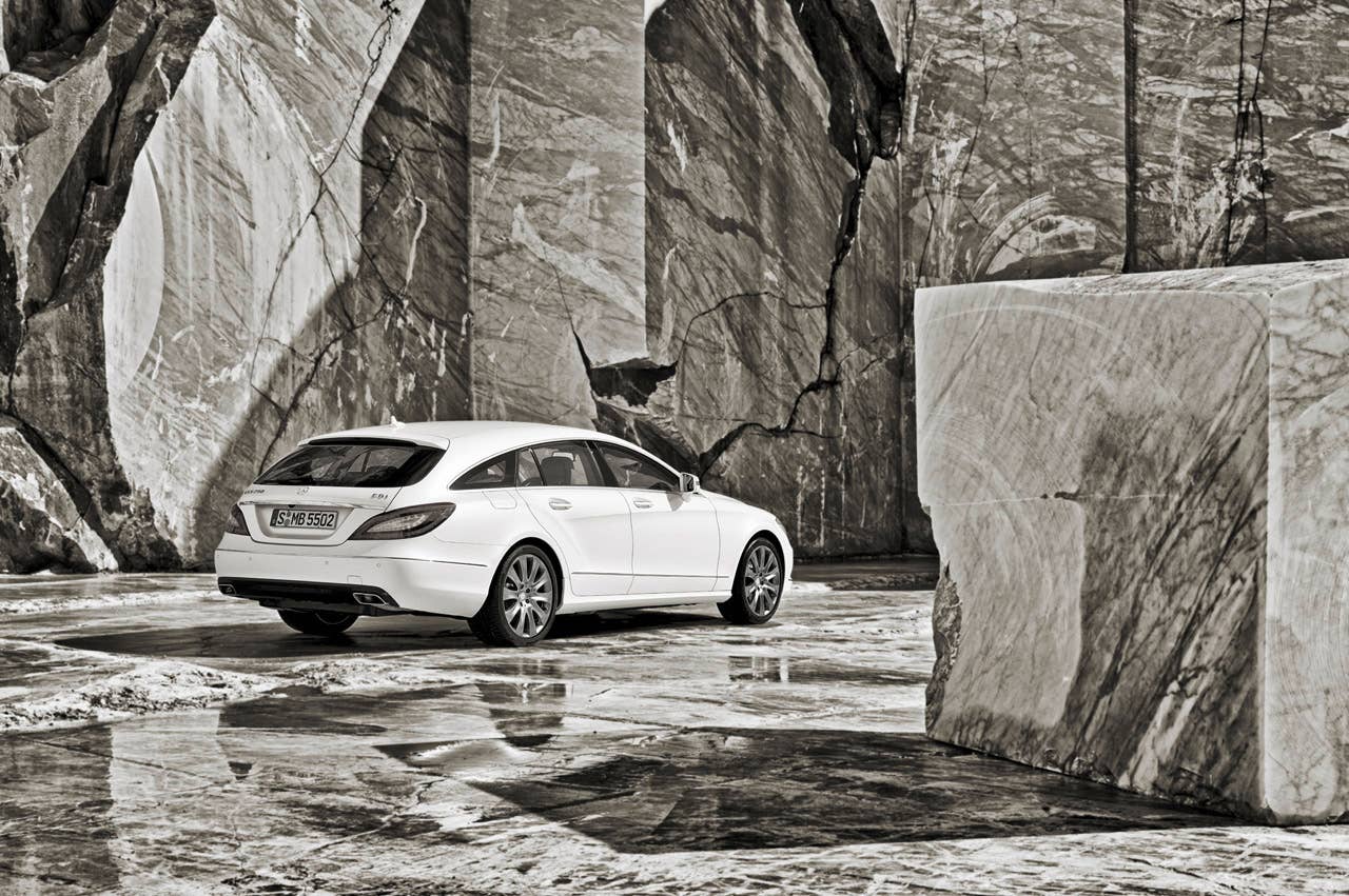 CLS 250 CDI Shooting Brake, Lack: designo magno kaschmierweiss, Innen: Leder Passion Exclusiv Mandelbeige (X 218) 2012