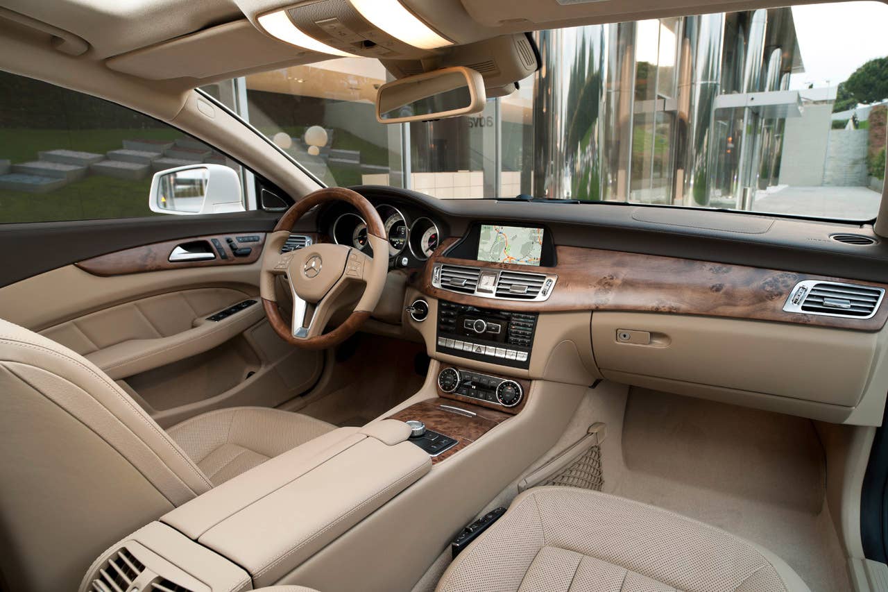 CLS 250 CDI Shooting Brake, Lack: designo magno kaschmierweiss, Innen: Leder Passion Exclusiv Mandelbeige (X 218) 2012