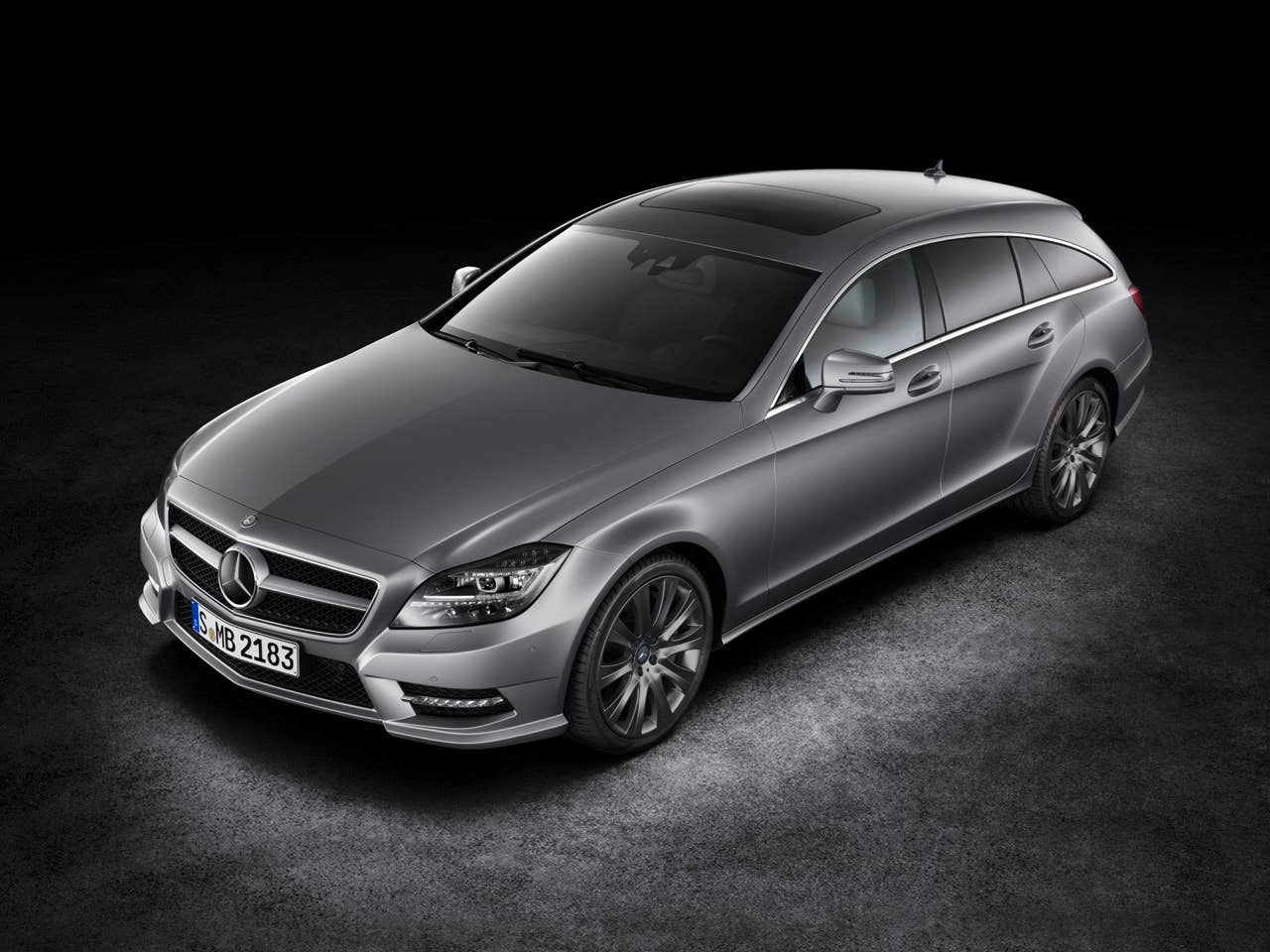 CLS 500 Shooting Brake, Lack: designo magno alanitgrau (X 218) 2012