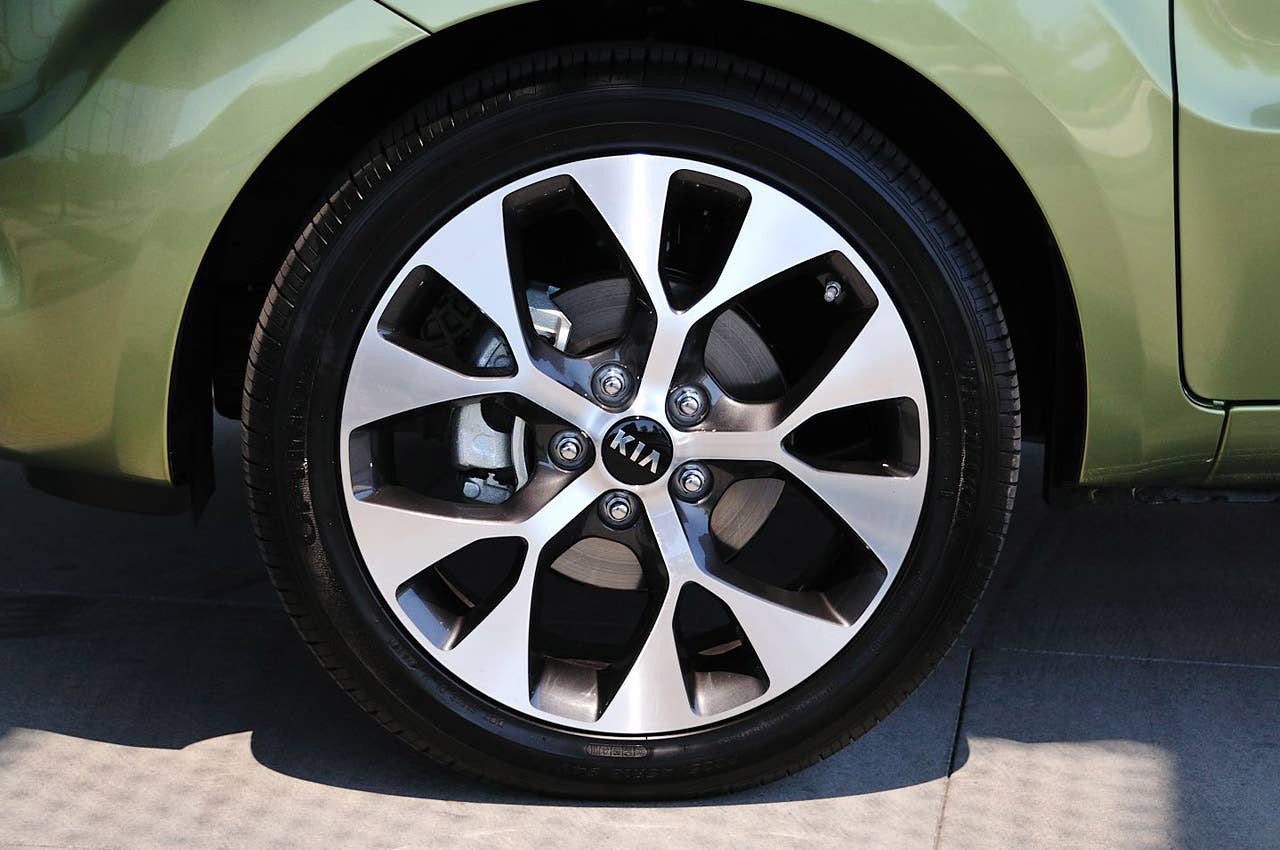 2012 Kia Soul wheel